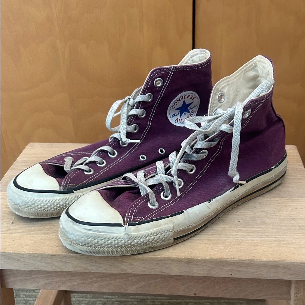 Converse All Star Classic Purple High-Tops Size 8 1/2